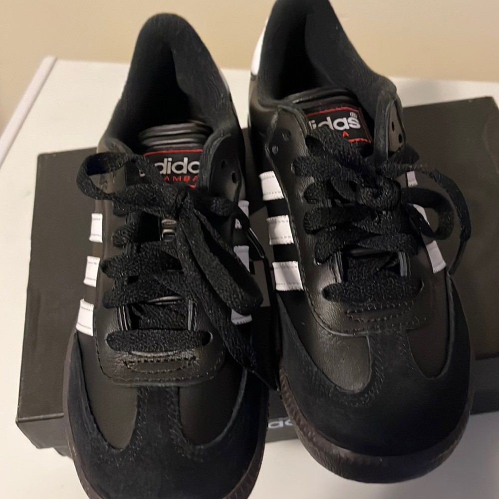 Samba Classic Adidas NWT